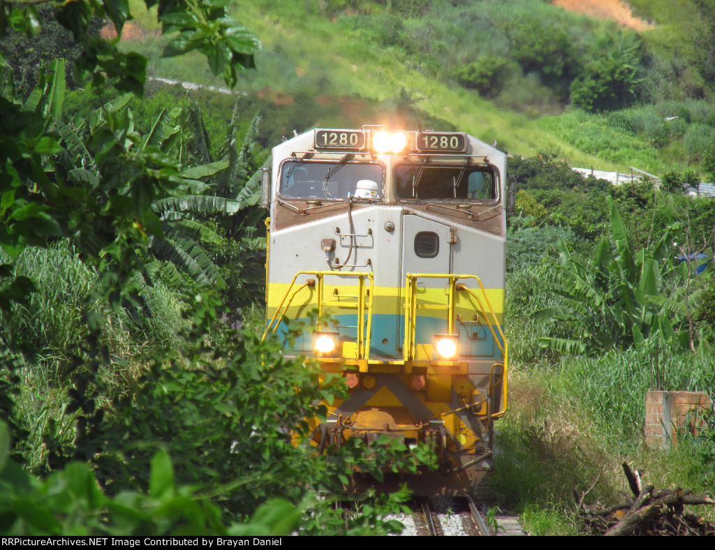 EFVM 1280